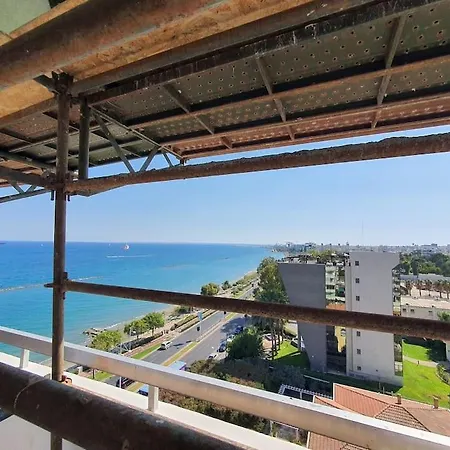 Lovely 2- Bedroom Seaview Apartment In Limassol * Limassol